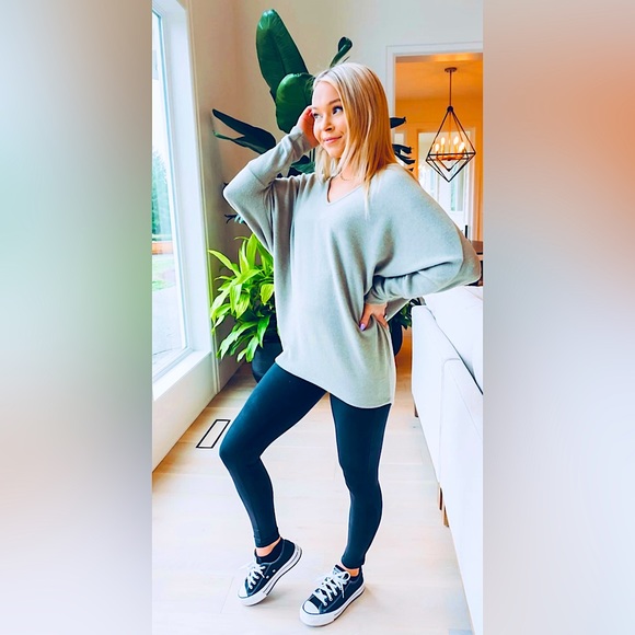 ENTI | NAOMI DOLMAN - Picture 2 of 4